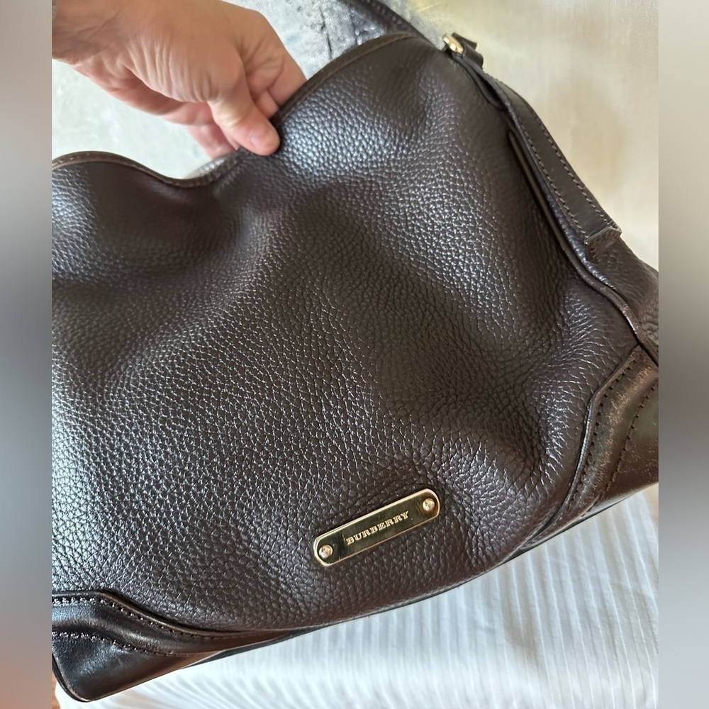 BURBERRY Brown Grained Leather Canterbury w/ House Check Bag - Picture 9 of 17